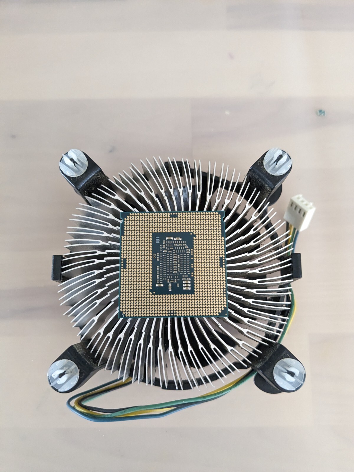Intel Pentium G4400 Dual-Core Skylake Processor 3.3GHz 8.0GT/s 3MB LGA 1151 CPU