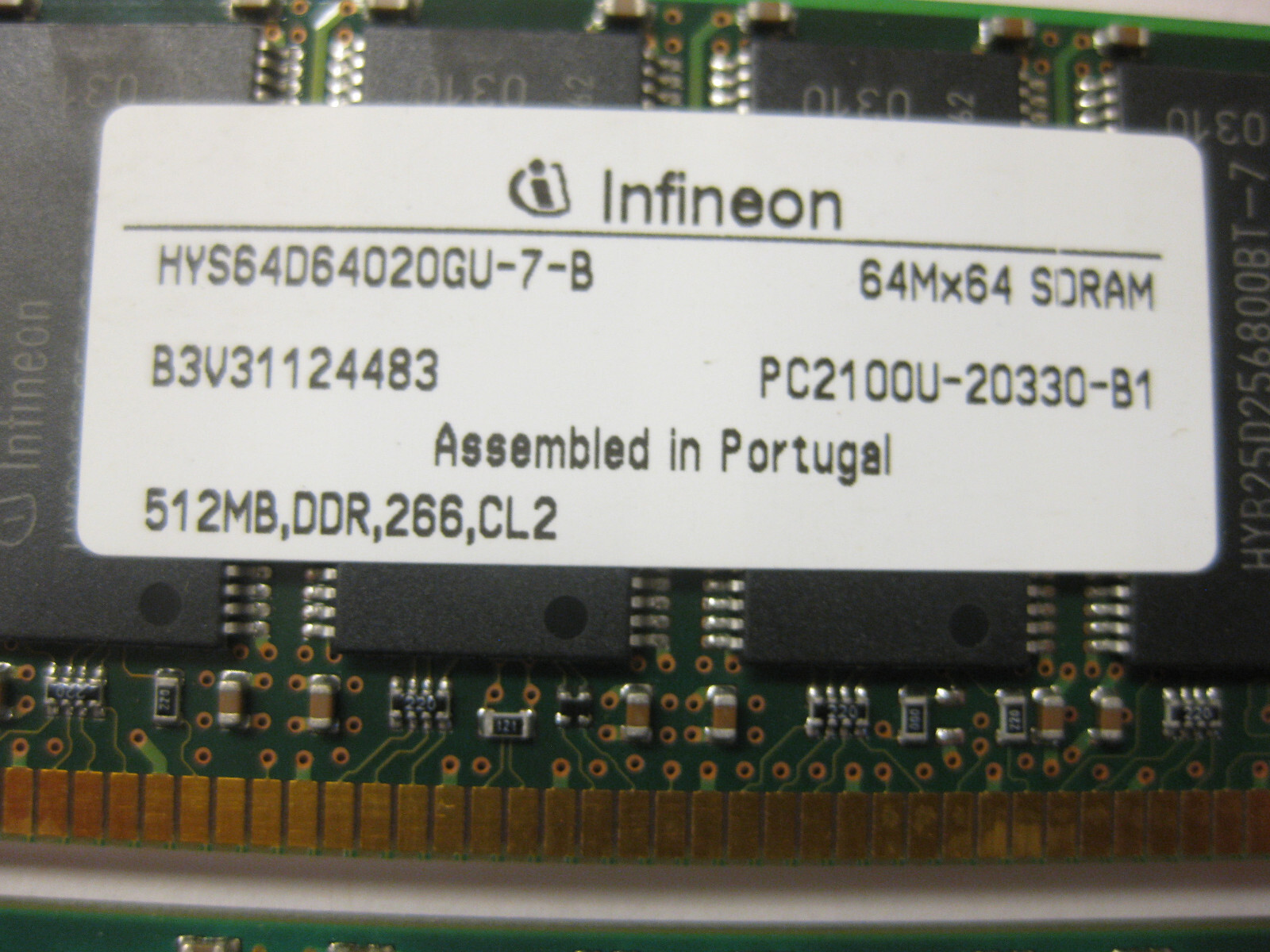1GB 2x512MB DDR-266 PC-2100 CL2.5 2.5V DIMM ECC, Infineon Samsung