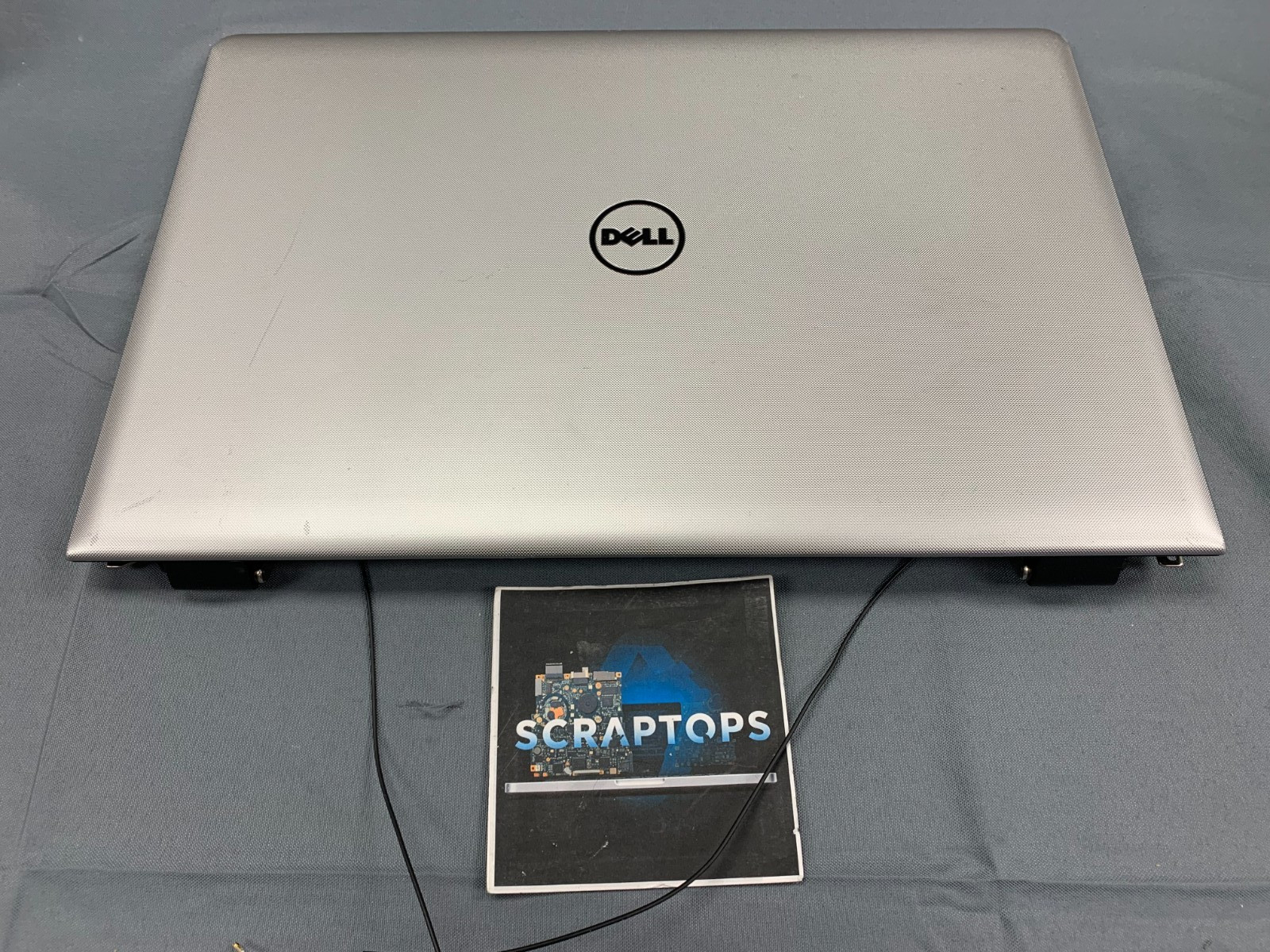 Dell Inspiron 5758 LCD Assembly 17.3″ HD+ 1600×900 Glossy Silver #522539