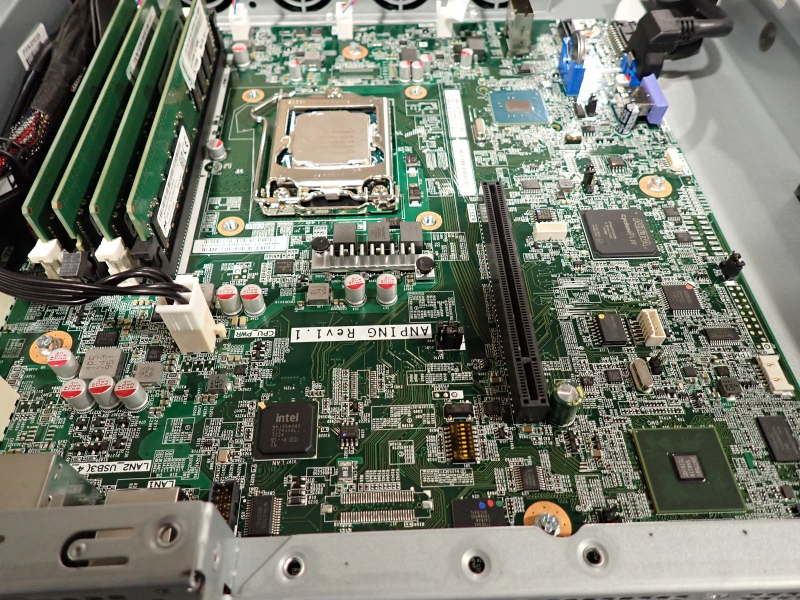 Lenovo 01GT311 X3250 M6 Enterprise Server System Motherboard