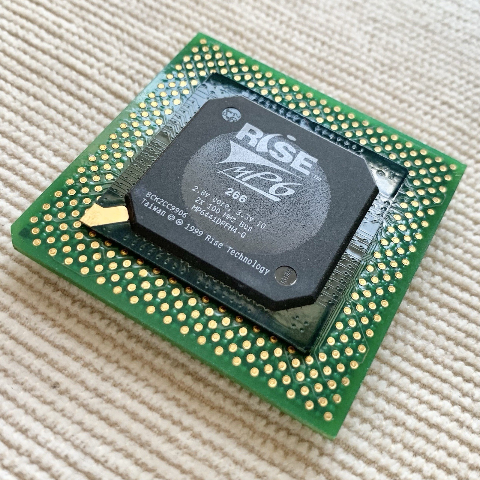 Rise MP6 266 Mhz CPU Socket 7 1998 NEW and TESTED