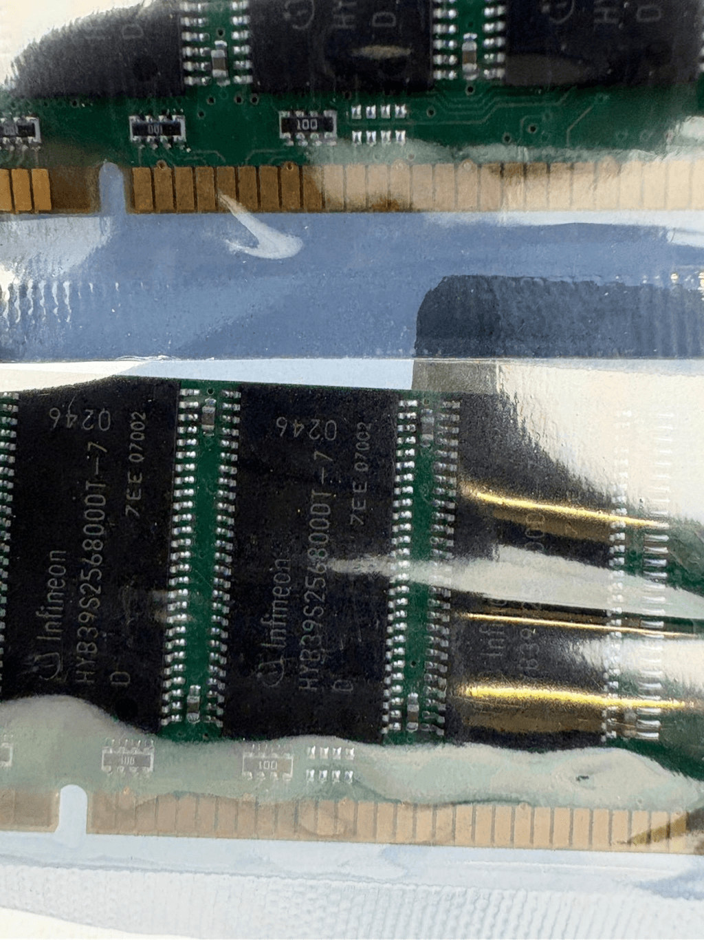 NEW, Sealed Lot of 2 – Crucial CT64M64S4D7E 512MB 168PIN DIMM 64Mx64 SDRAM PC133