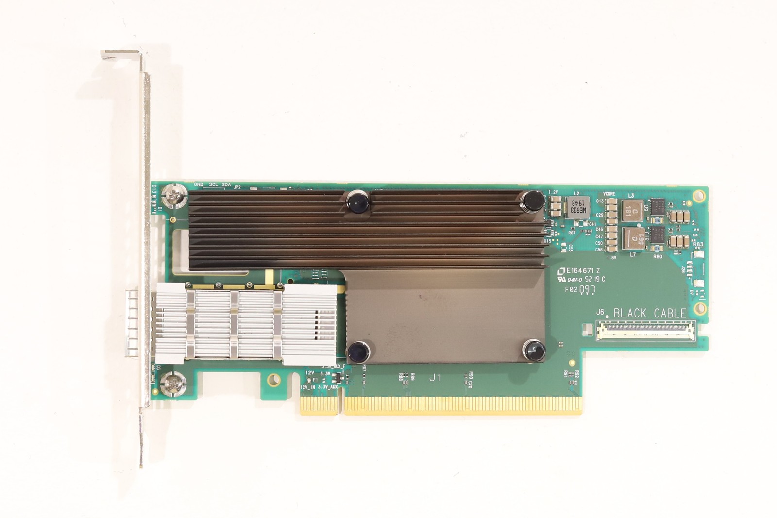 Mellanox CX653105A Single-Port 200GbE QSFP+ Network Adapter P/N: MCX653105A-HDAT