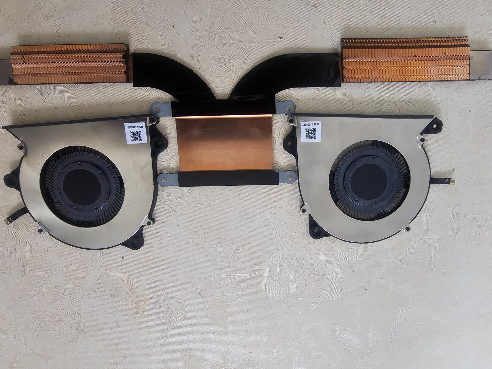 Laptop CPU Cooling Fans with heatsink For Samsung NP950QBD