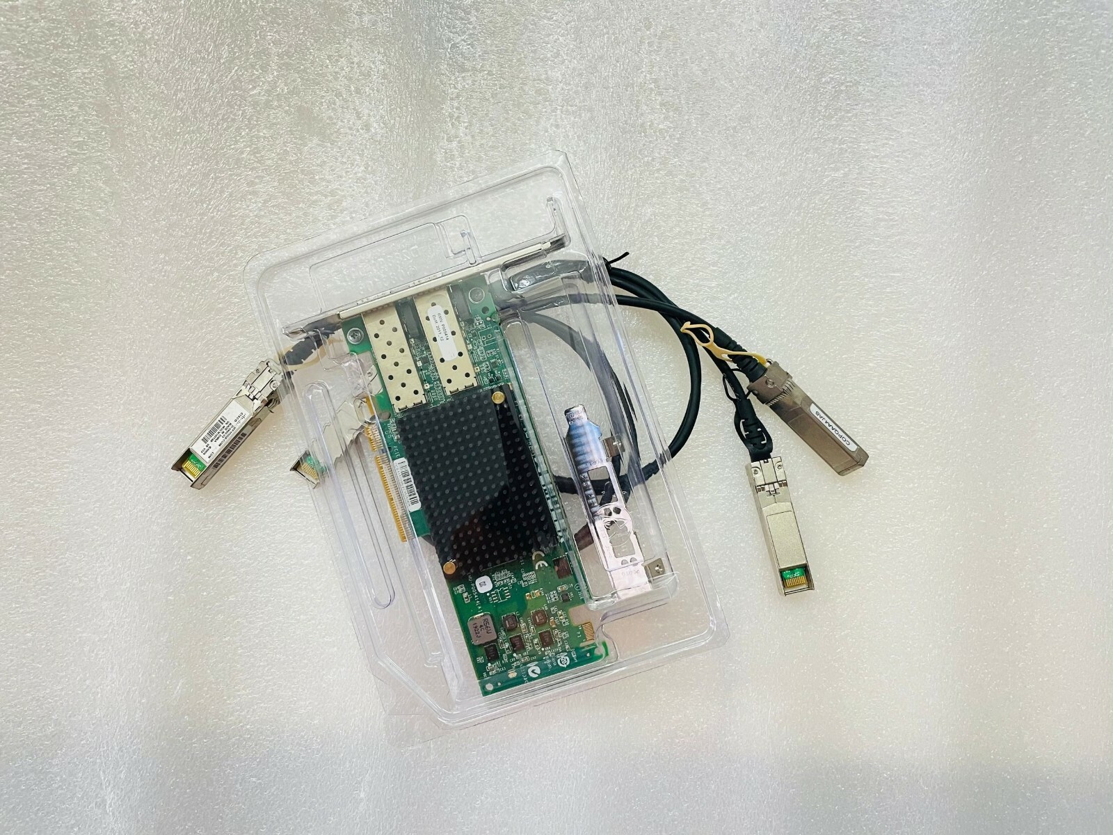 Emulex OCE11102 2-Port 10Gb SFP+ PCI-e Network Adapter P005414 +2*SFP+ SFP Cable