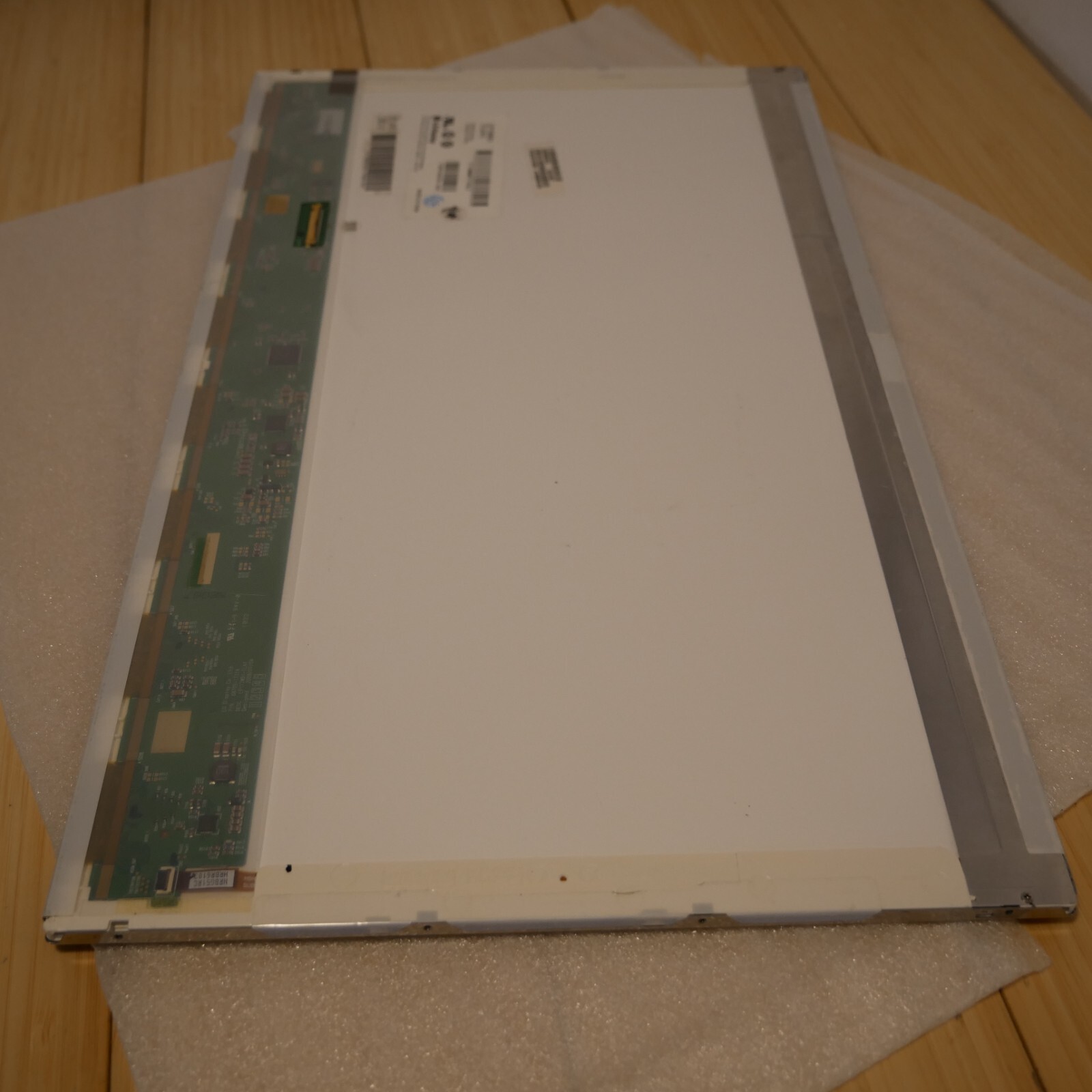 LG Display 17.3 inch WLED Backlight Screen HD+ 40 Pin LVDS LP173WD1(TL)(A1)