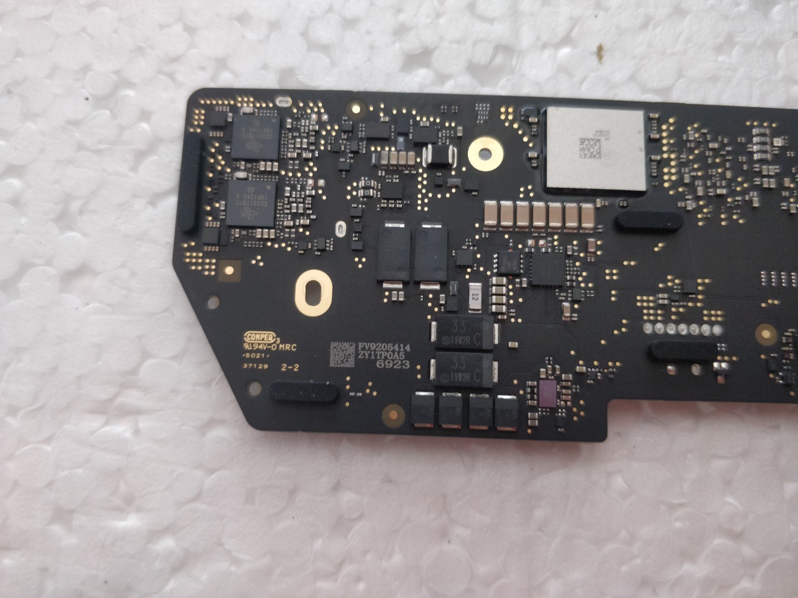 Apple Macbook Air 13 2020 M1 Logic Board, A2337, EMC 3598, 16 GB, 256 GB, MacOS