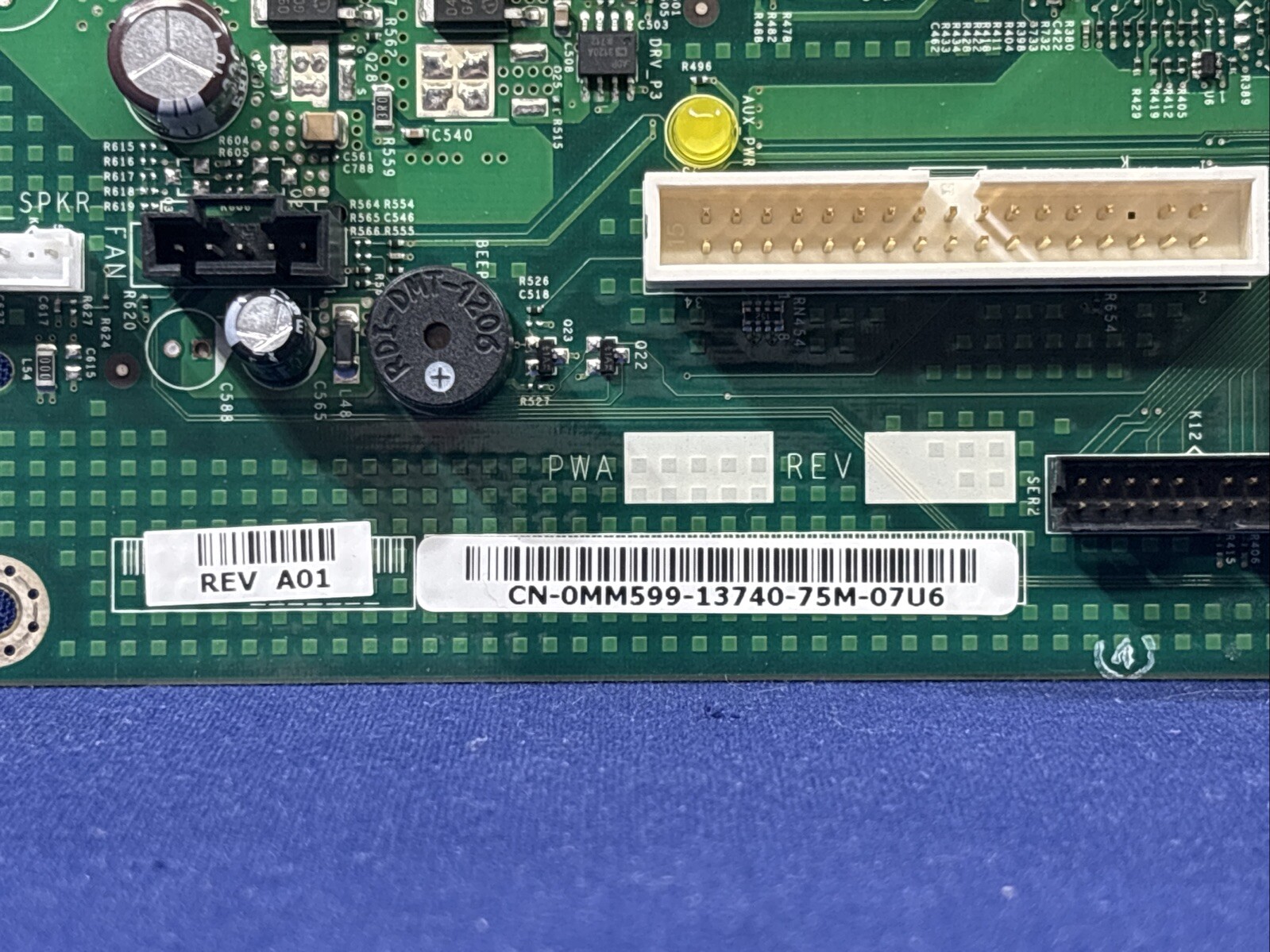 Dell REV A01 CN-0MM599-13740-75M-07U6 Motherboard + Unknown CPU