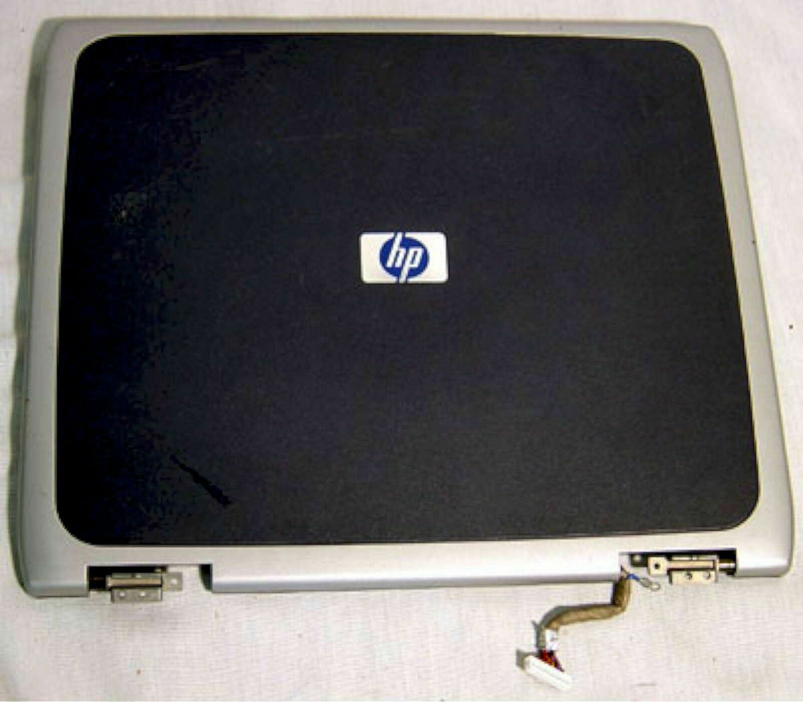 HP Pavilion ze4000 Laptop 14.1″ LCD SCREEN QD141X1LH12 w/ Case notebook computer