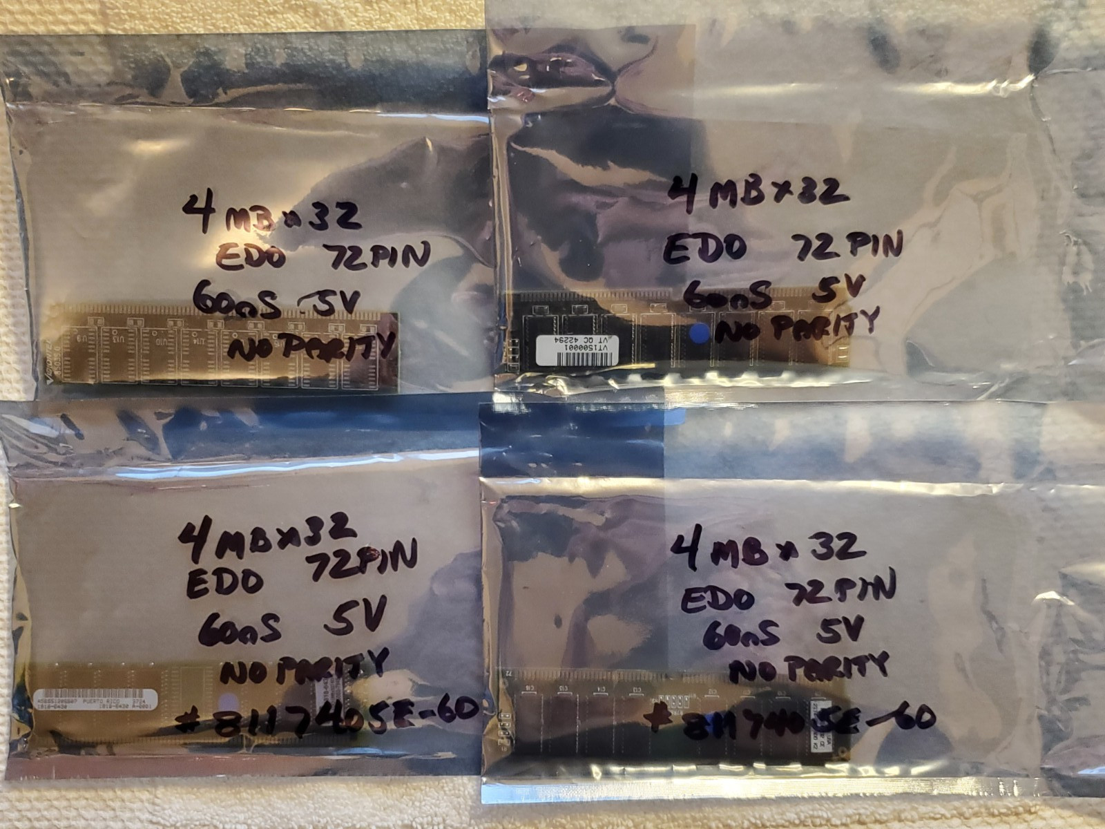 16MB [4-4MB sticks] EDO RAM 72-pin SIMM 60nS No-Parity 5V 8117405E-60