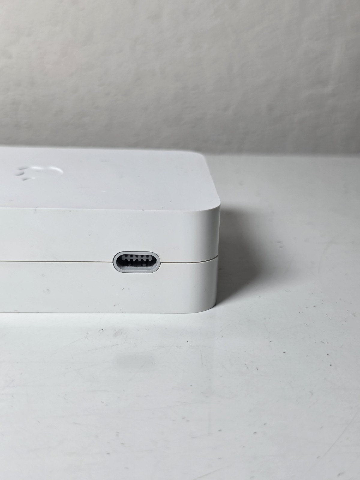 Original Apple A1082 23″ HD Cinema Display 90W Adapter Power Supply A1097