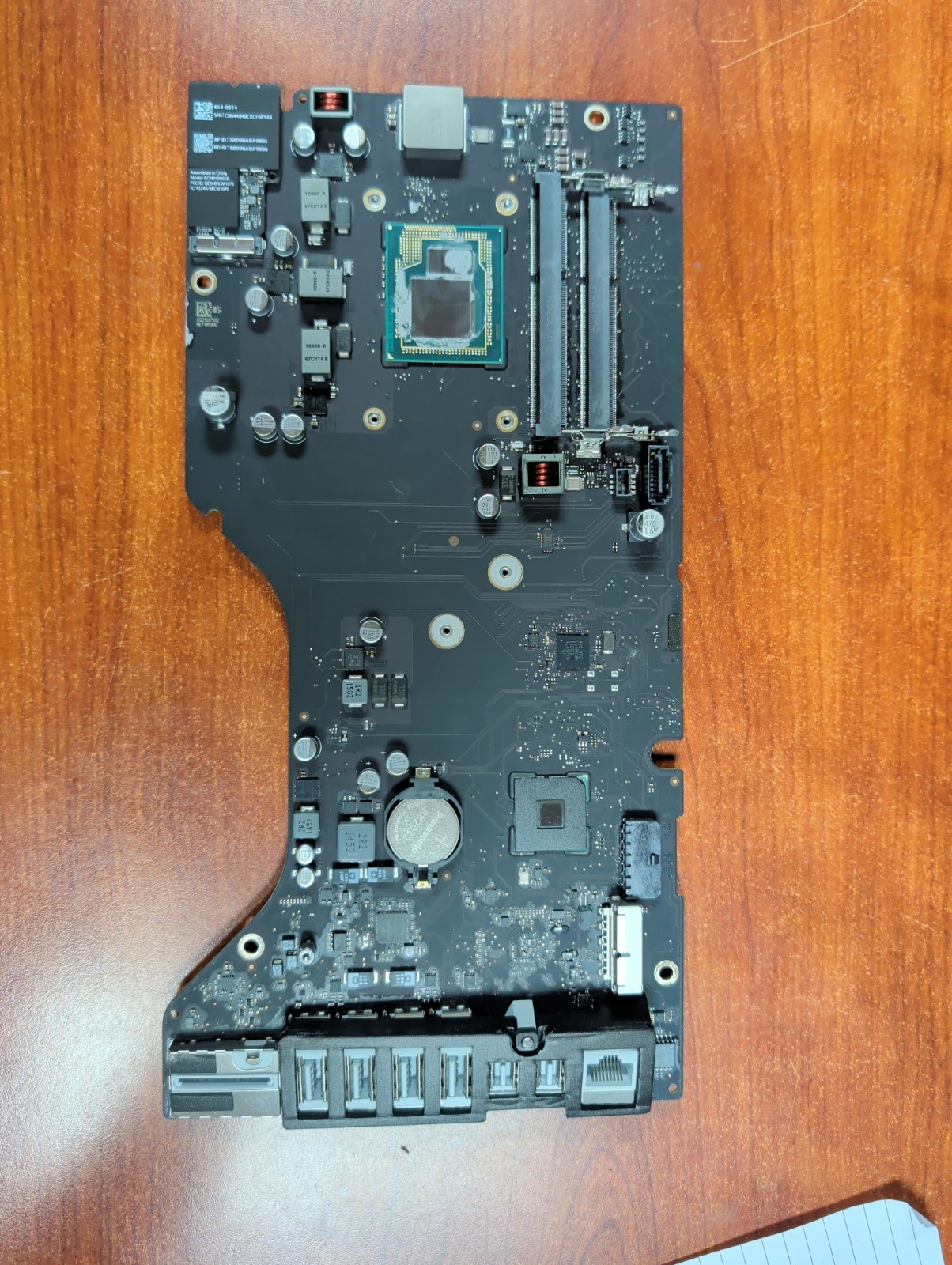 Apple iMac A1418 21.5 Late 2013 i5-4570R 2.7GHz Logic Board 820-3588-A