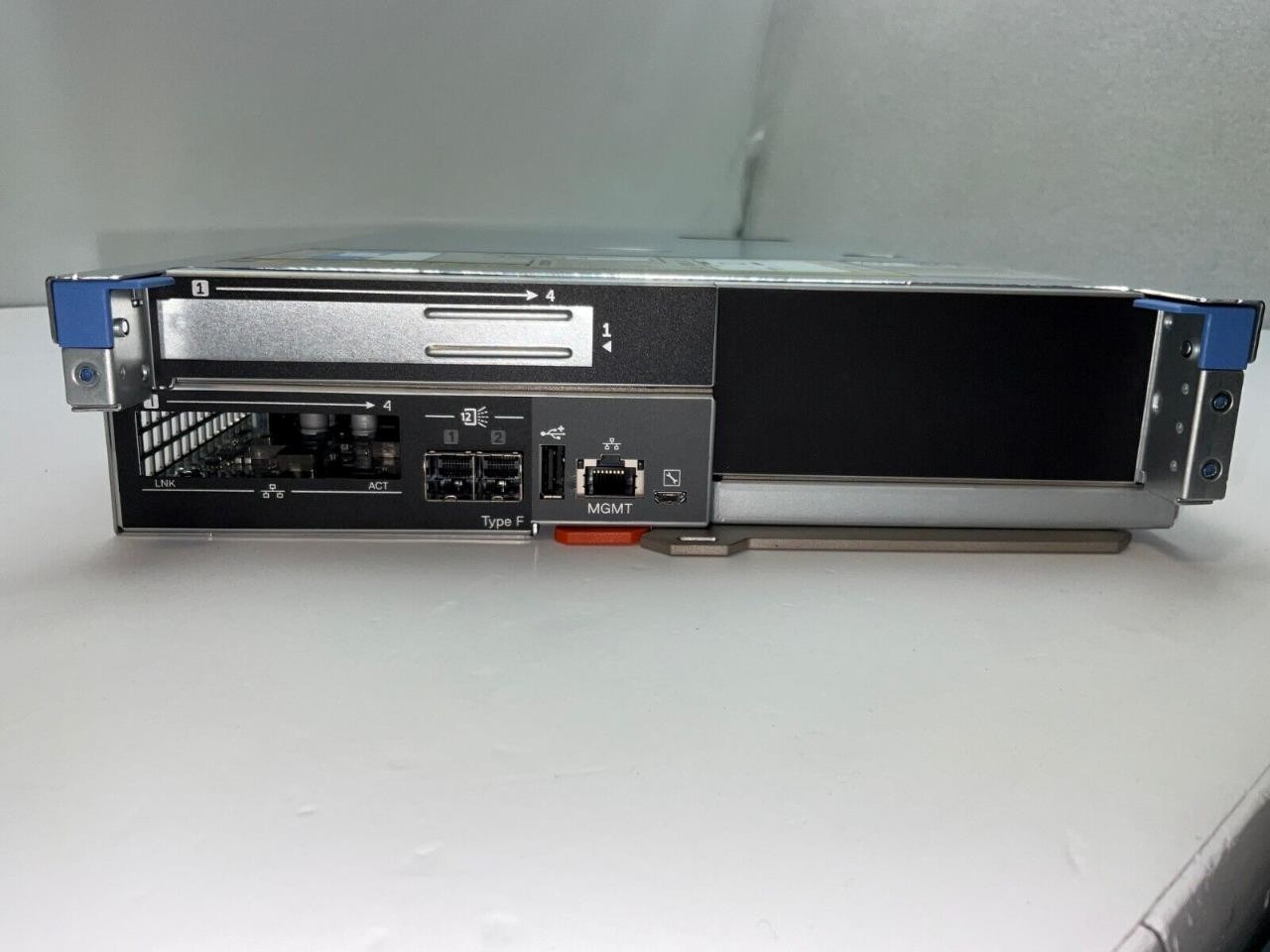 Dell 941V1 SAS CONTROLLER COMPELLENT TYPE F 12G SAS SCV3020 RN6X8