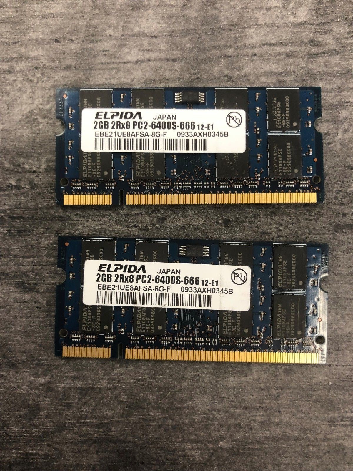 4GB (2x2GB) PC2-5300s DDR2-667MHz Laptop Memory SODIMM Intel 200pin US