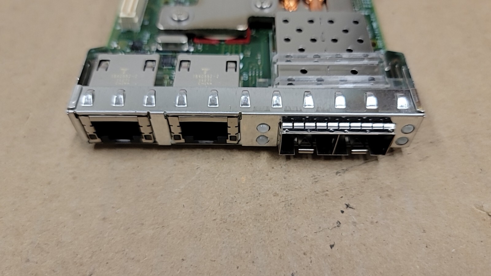 1 PCS Dell C63DV Intel i350/X520 2x 1GbE, 2x 10G SFP+ Network Daughter Card
