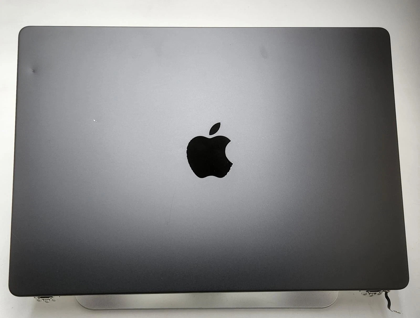 LCD GLOSSY APPLE A3434 SCREEN ASSEMBLY 14.2″ 3024 X 1964 #154198#