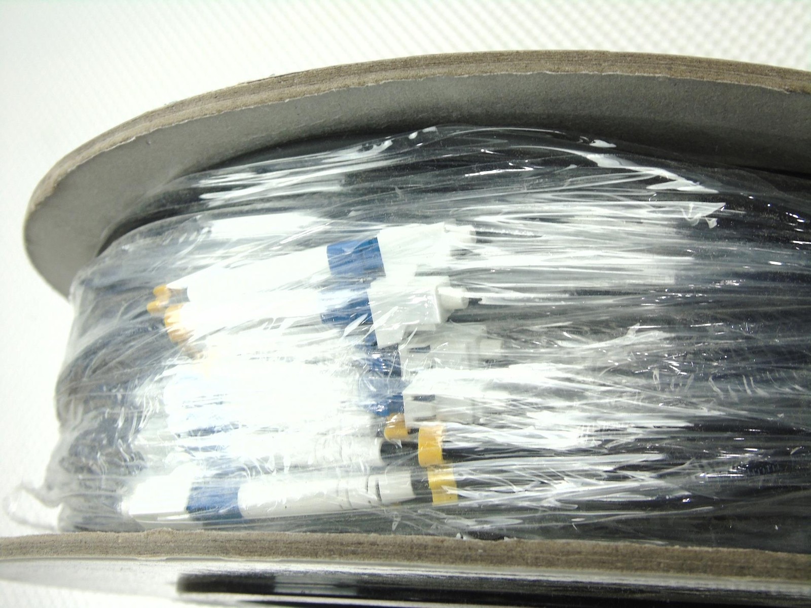 50 Meters 4 Core Industrial TPU LC to LC Outdoor Armored Fiber Optic Cable OS2