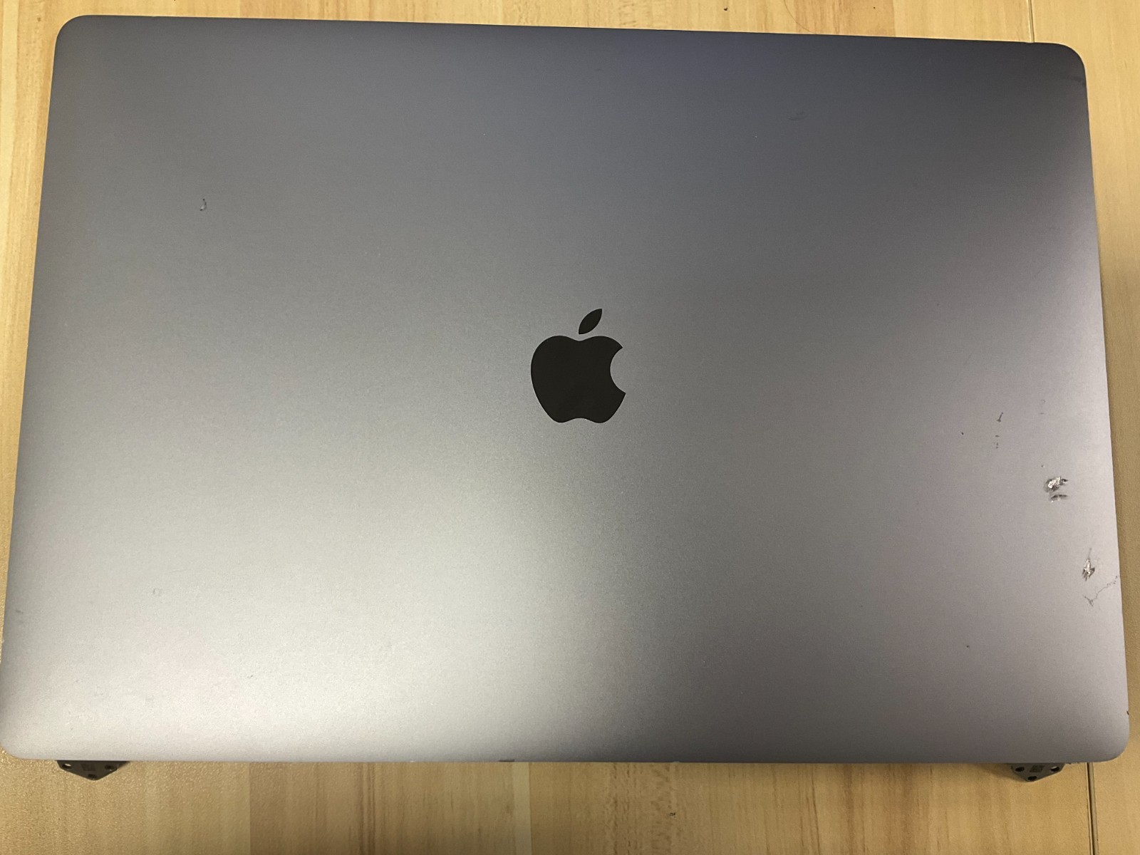 Apple MacBook Pro 16in A2141 Replacement LCD Screen Assembly Gray Grade C