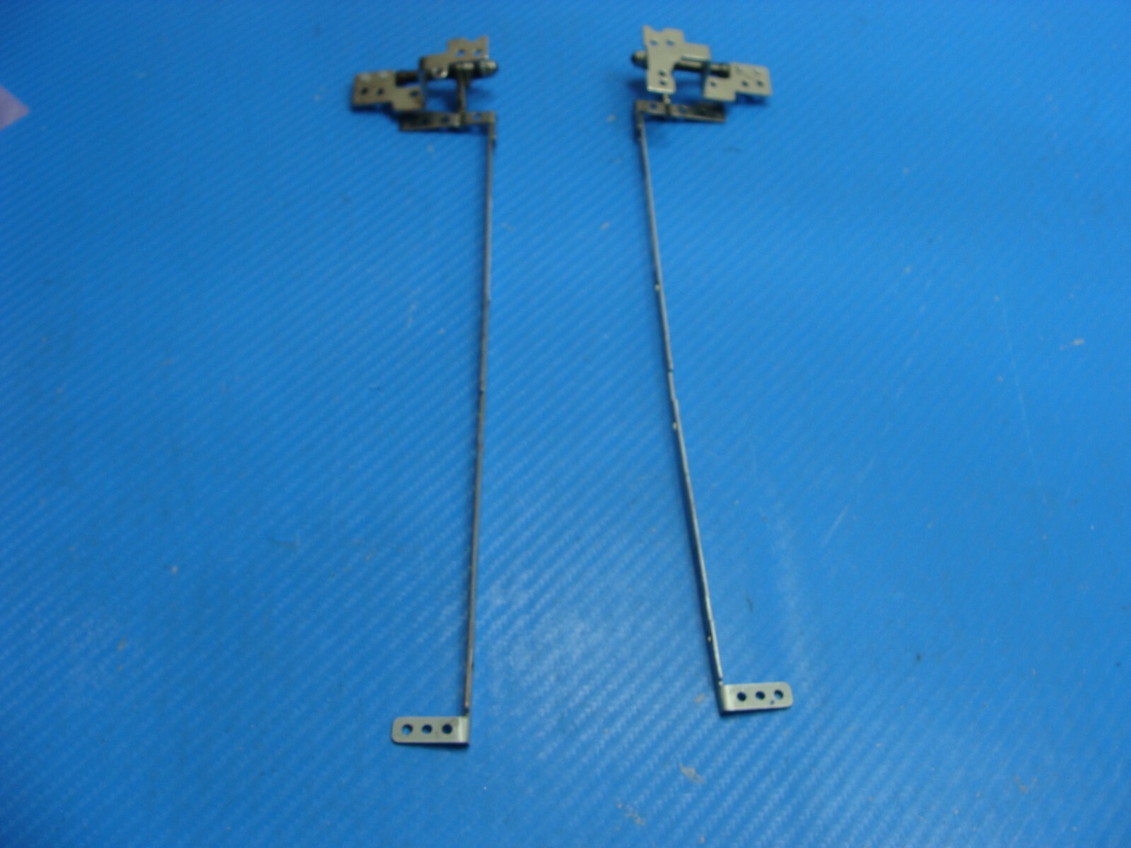 Sager Clevo NP9150 15.6″ Genuine Left & Right Hinge Set Hinges
