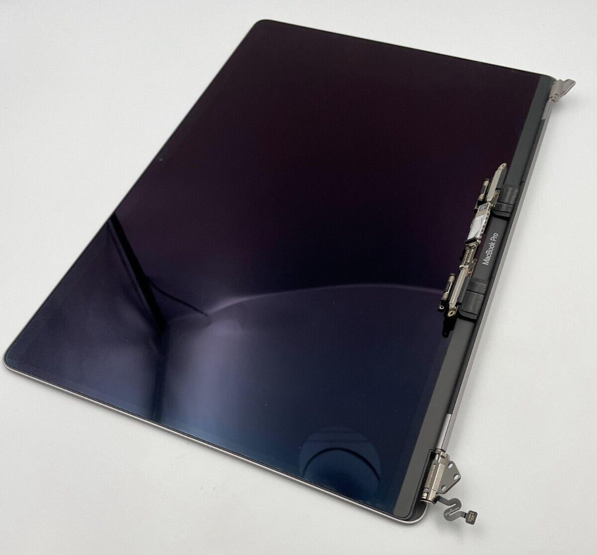 Genuine Apple MacBook Pro 16″ A2141 2019 LCD Screen Assembly EMC 3347