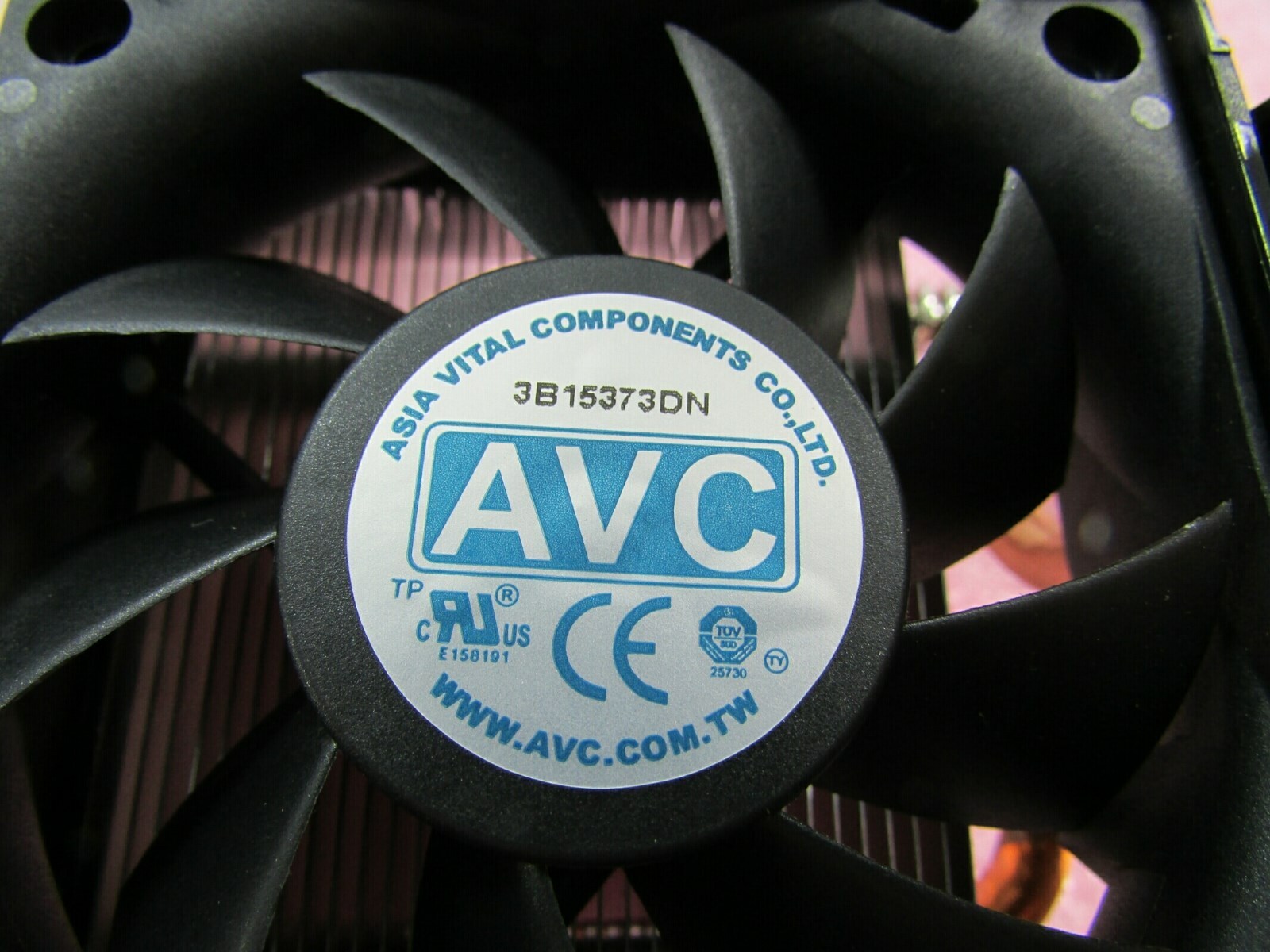 Unknown Yukon 12V DC AVC CPU Cooling Fans w/Heatsink Heat Pipe & Mount, Liquid?