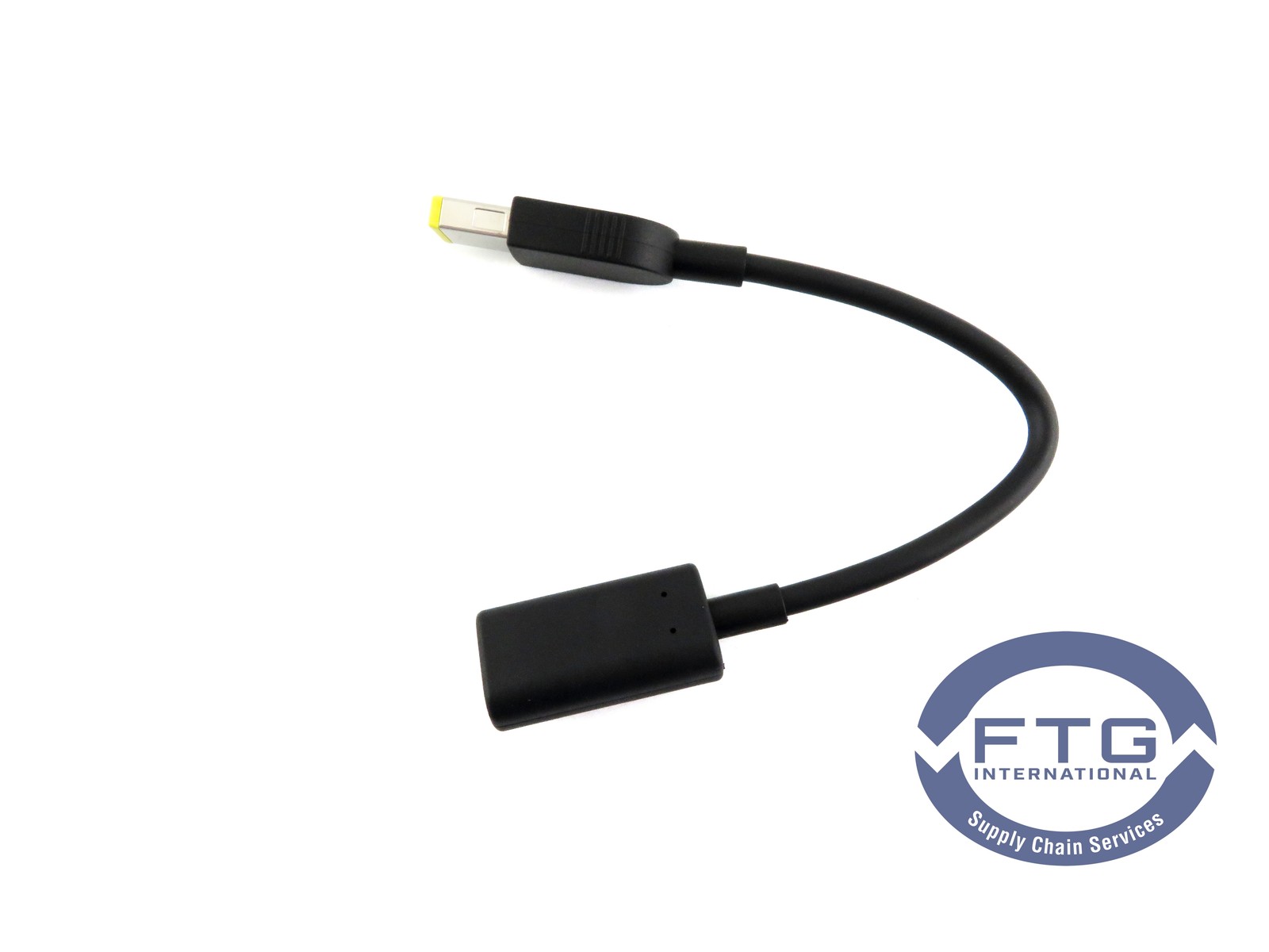 03X7530 USB-C to Slim Tip cable FRU