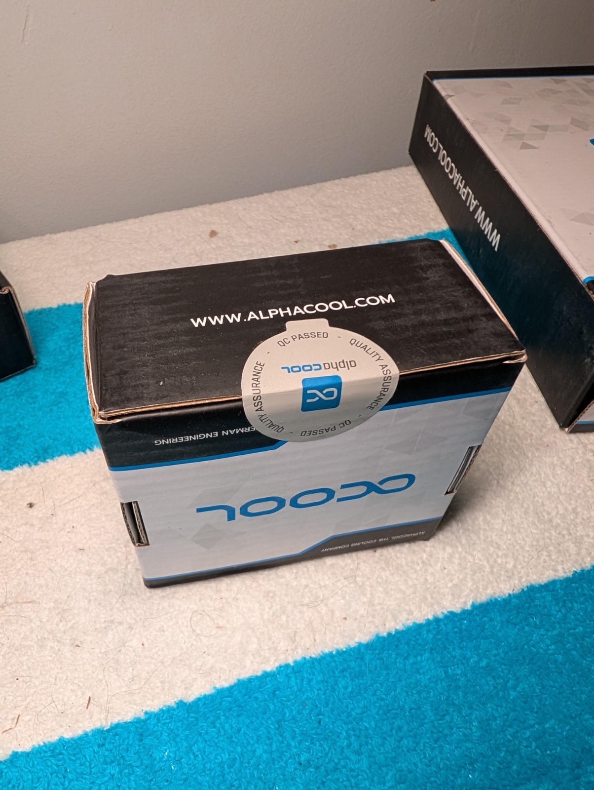 Alphacool Eisstation 40 DC-LT Pump Top and Reservoir, Pump Not Included