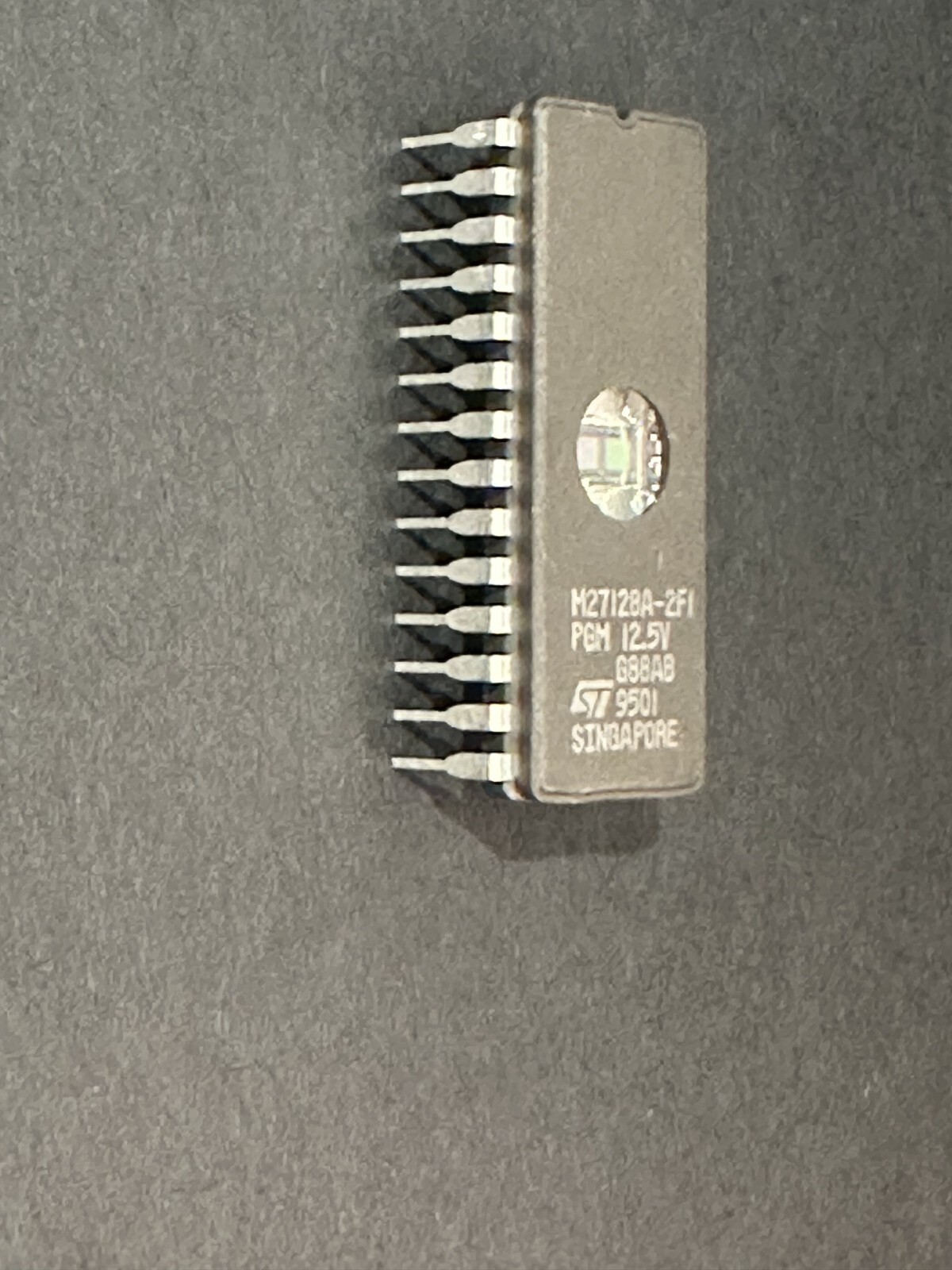 EPROM Chip ST M27128A-2F1 DIP-USA Seller – FAST SHIPPING