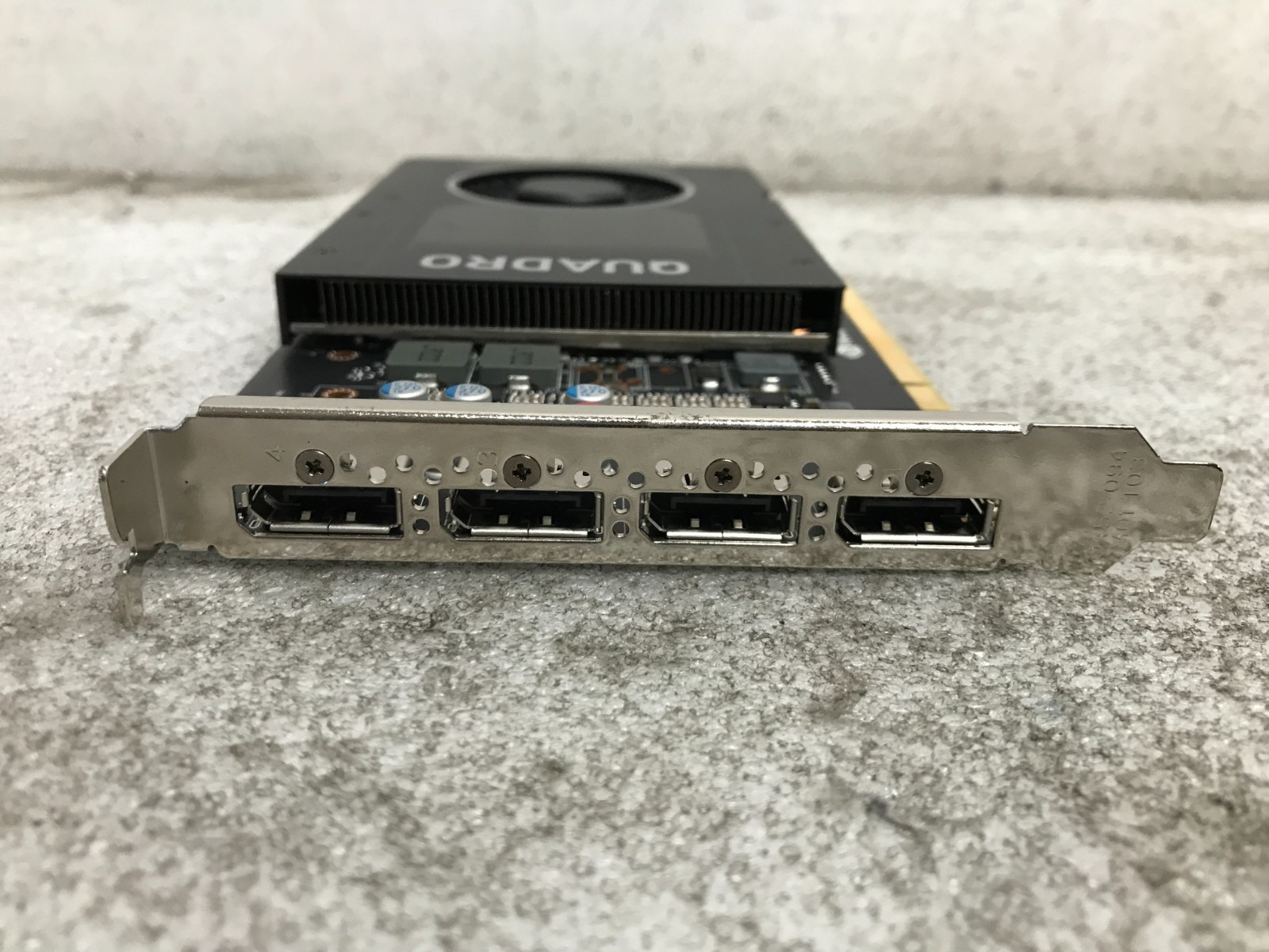 Dell NVIDIA Quadro P2200 Graphic Card / 5GB GDDR5X 4x DP DisplayPort