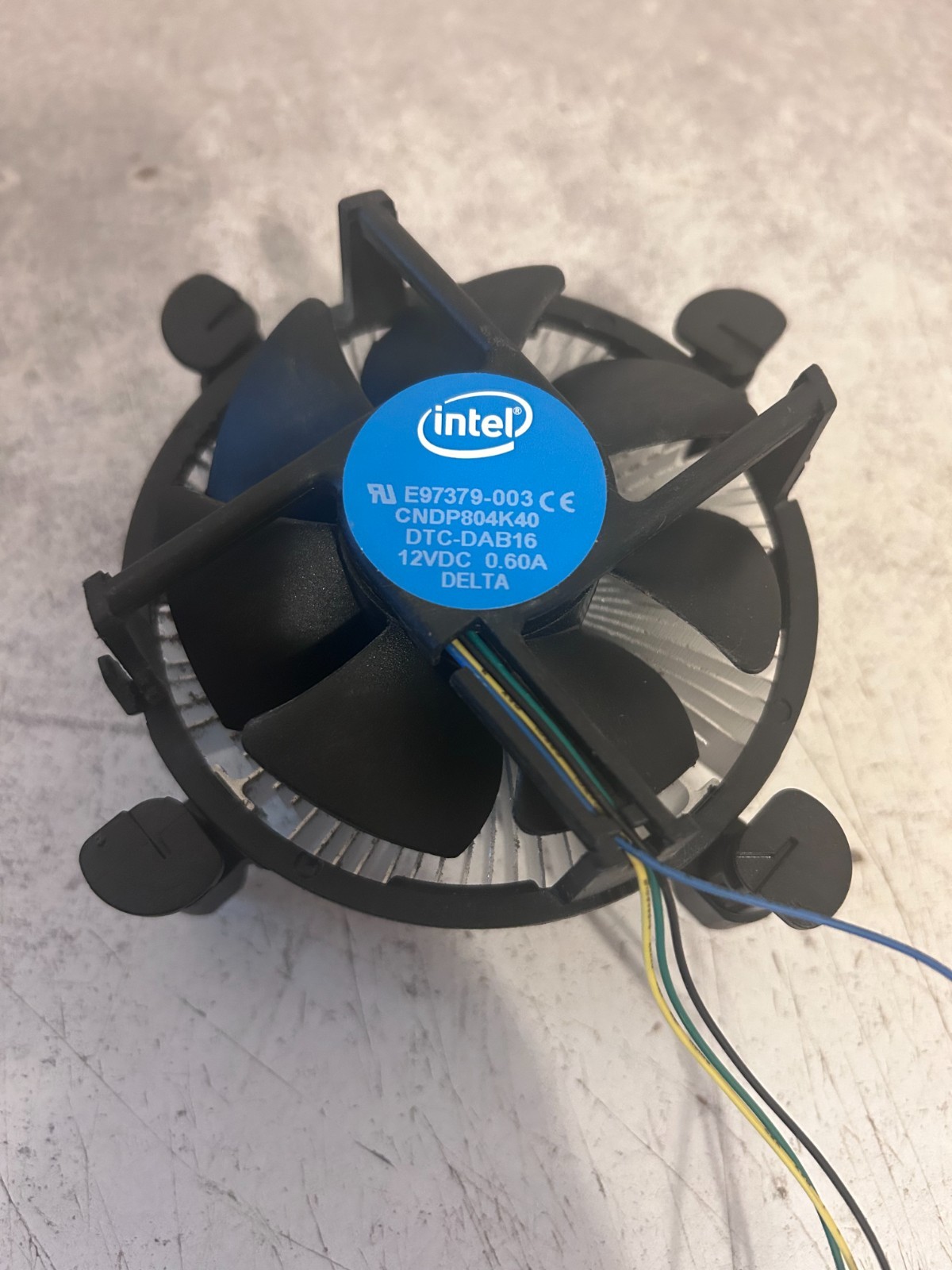 Intel CPU Fan & Heatsink E97379-003 12VDC Quick Ship