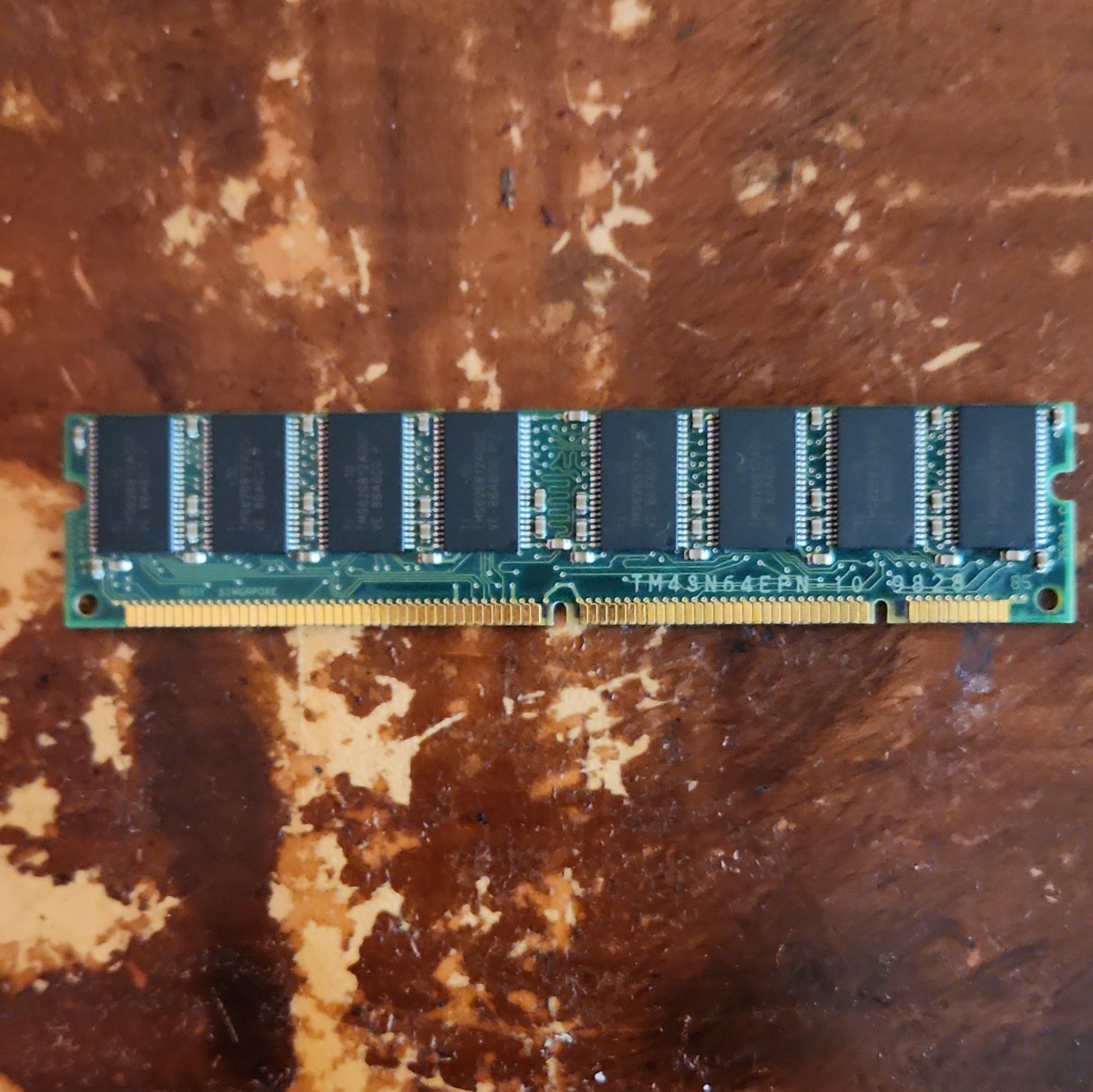 Texas Instruments 64MB EDO DRAM 168-Pin DIMM PC-66 Unbuffered TM43N64EPN-YO