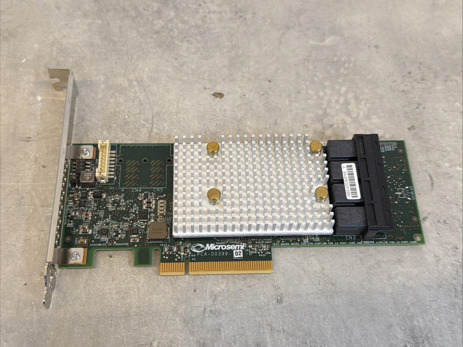 Microchip Adaptec SmartRAID 3154-16i / 16-Port SAS SATA RAID Controller