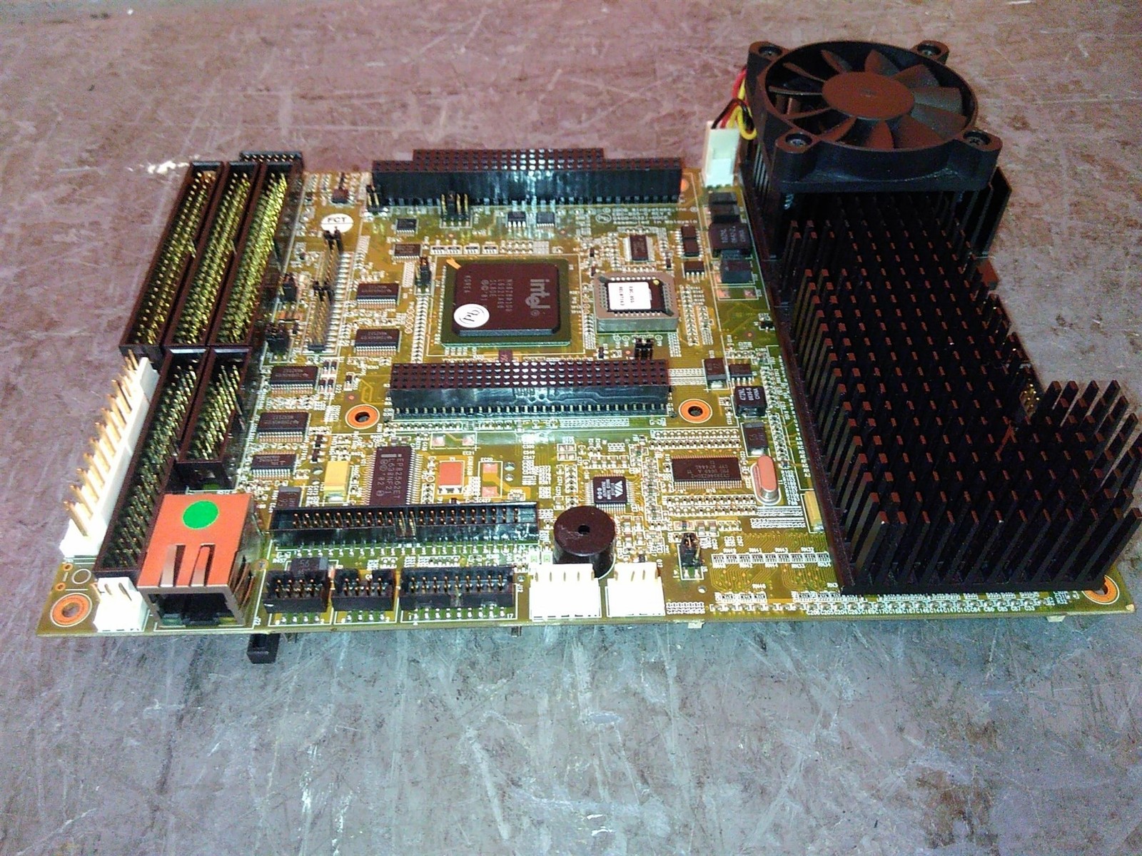WinSystems EBC-855-G-1.8G-1 PC-104 Motherboard See Description
