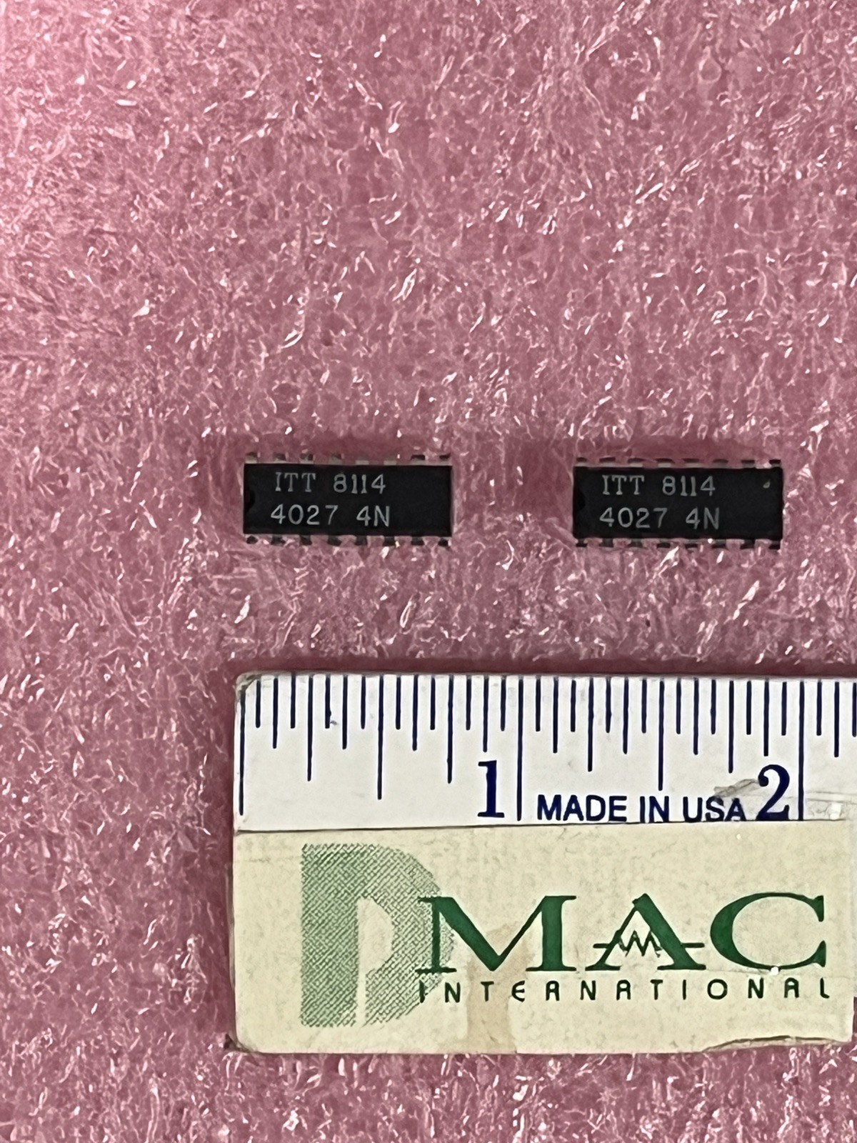 ITT4027-4N 4027-4N 4K X 1 DRAM 250 NS 16 PIN DIP ITT (LOT OF 2)