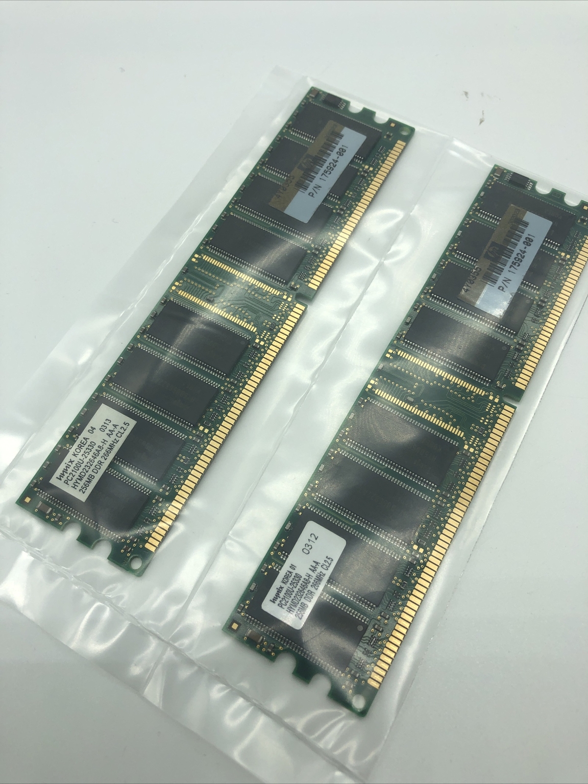 NEW 2 pcs of 256MB DDR 512MB SDRAM PC2100 266 CL2.5 Samsung Kingston HP # 175924