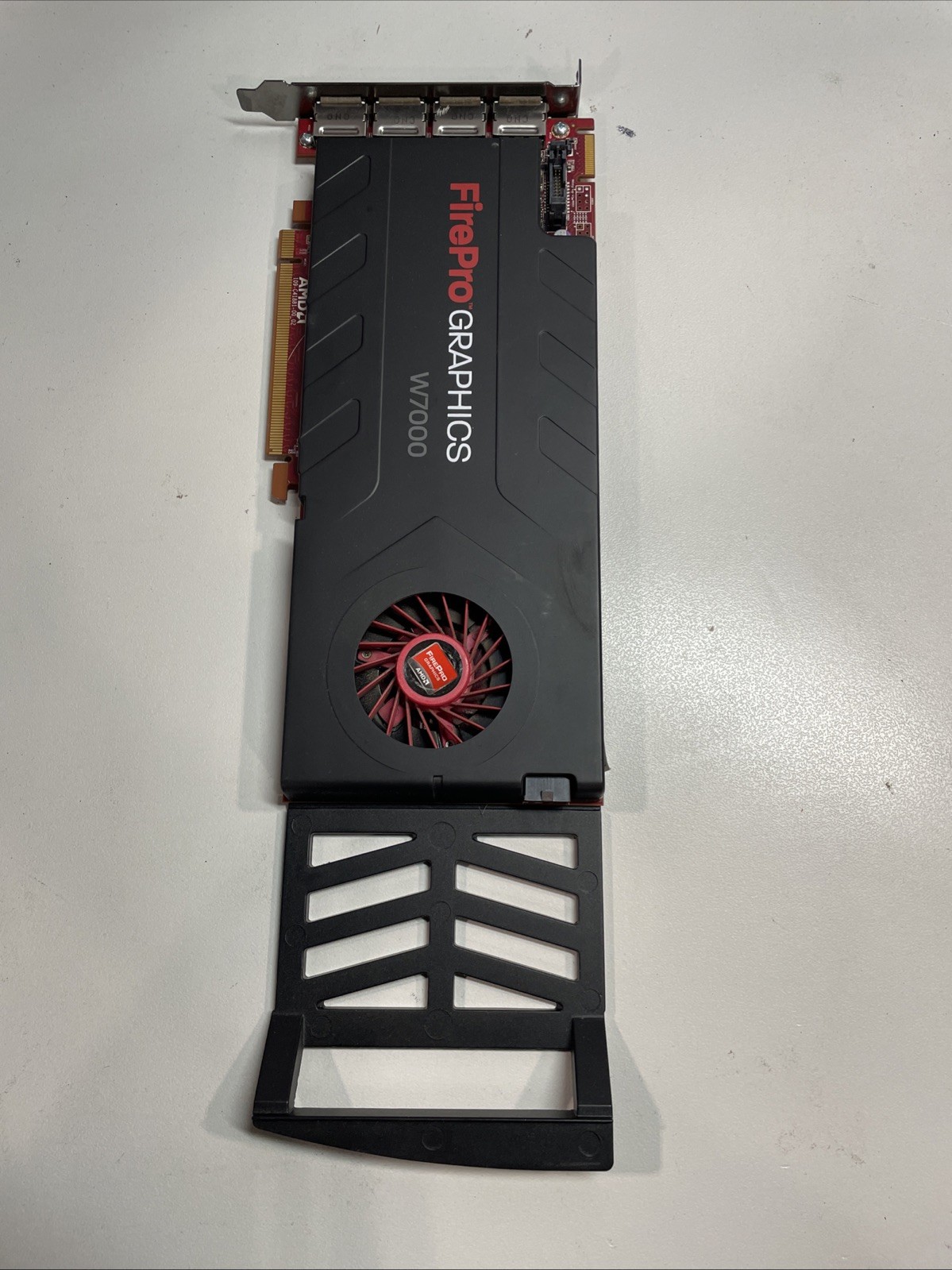 AMD FirePro W7000 4GB 4x Display Port Graphic Card