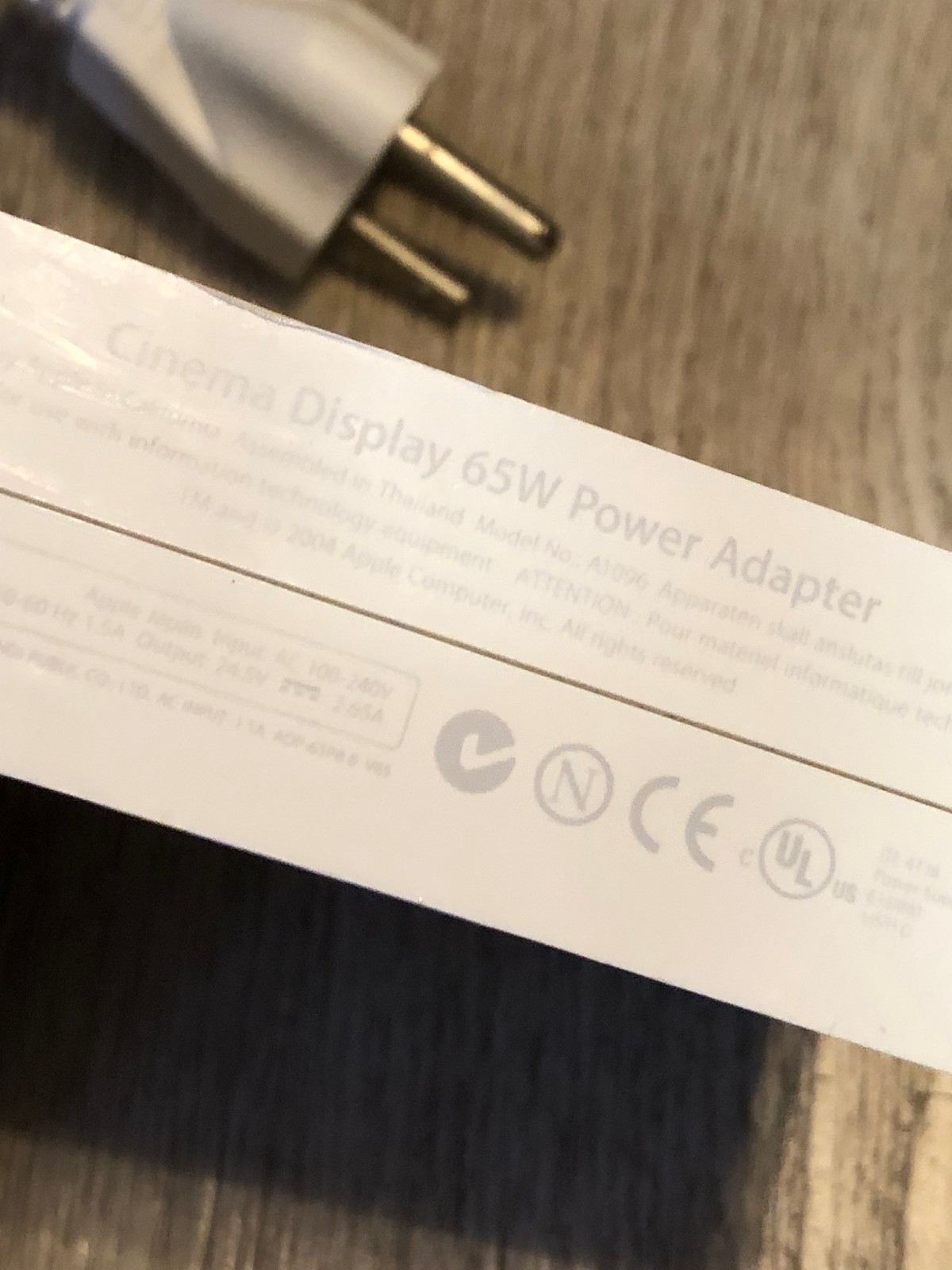 GENUINE Apple OEM A1096 Cinema Display Power Adapter 65W w/ Cord