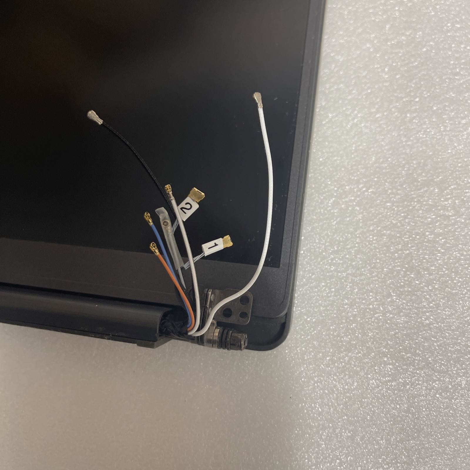 GENUINE DELL LATITUDE 7400 14″ Non Touch LCD SCREEN Y7N37 GDYF8 H2 J5
